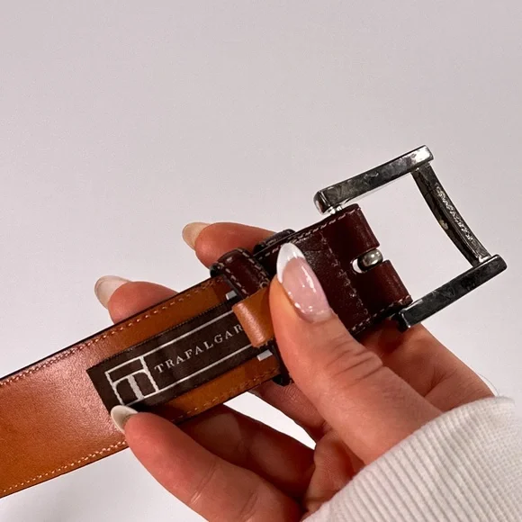 Trafalgar Men’s Dress Belt Easton Cortina Leather Brown Size 40 - Picture 7 of 15